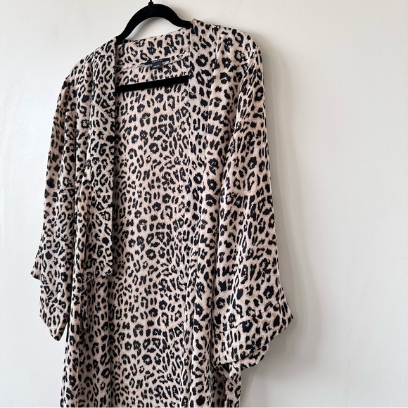 TAHARI - Lepaord Print Open Beach/Summer Kimono (Size:Small/Medium) - Picture 4 of 9